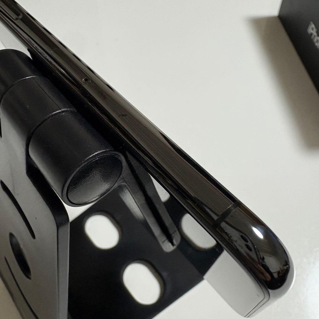 【極美品】iPhone 11 Pro 本体 256GB SIMフリー