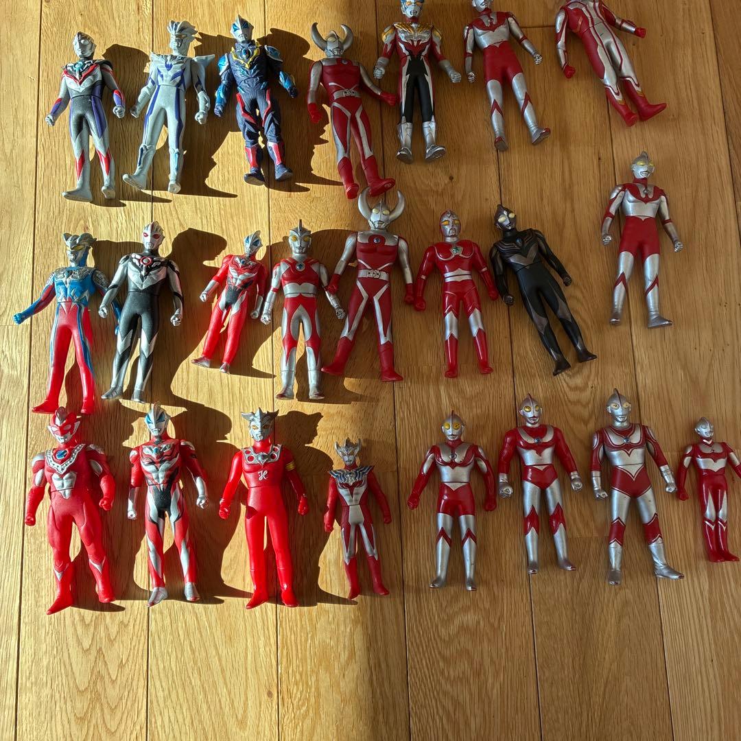 ウルトラマンシリーズ 怪獣フィギュアセット 約70体