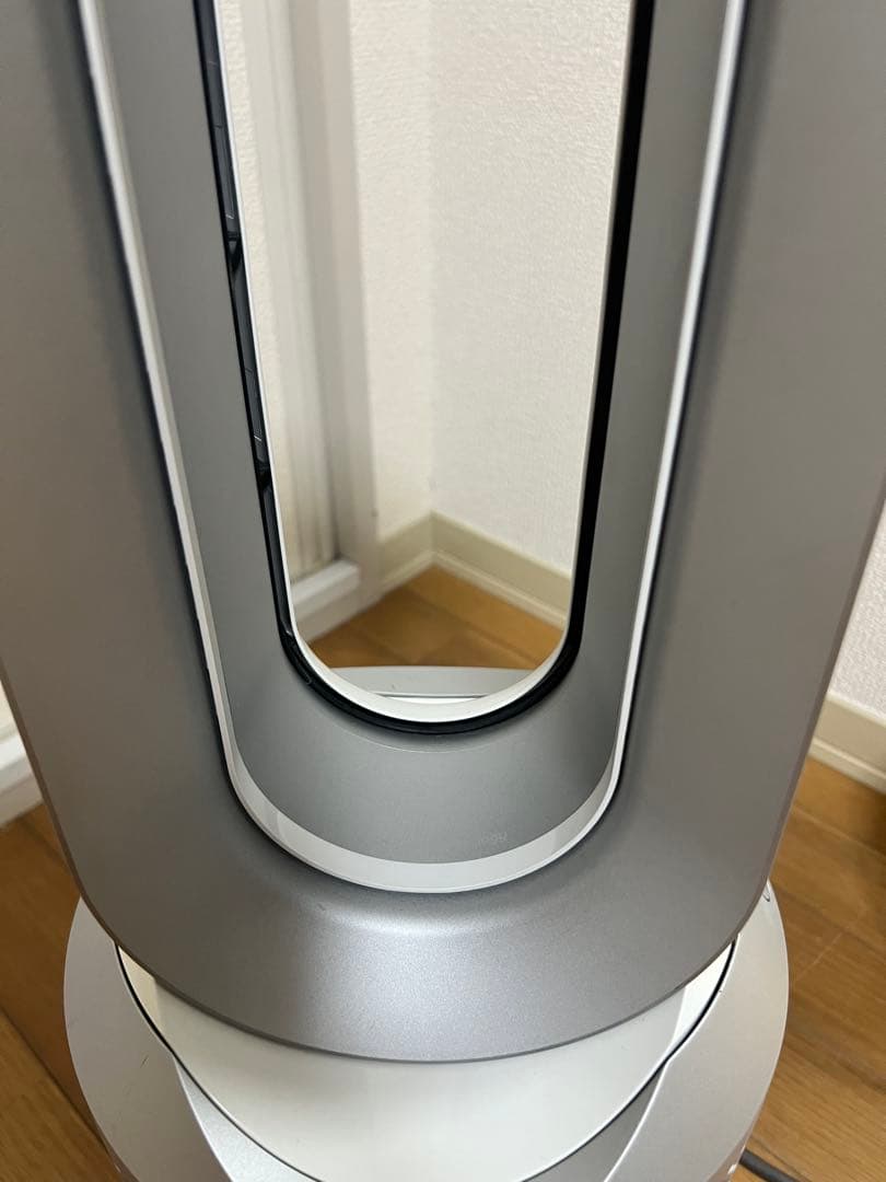 【美品】ダイソン 空気清浄機能 羽無し扇風機 HOT+CooL HP03 WS