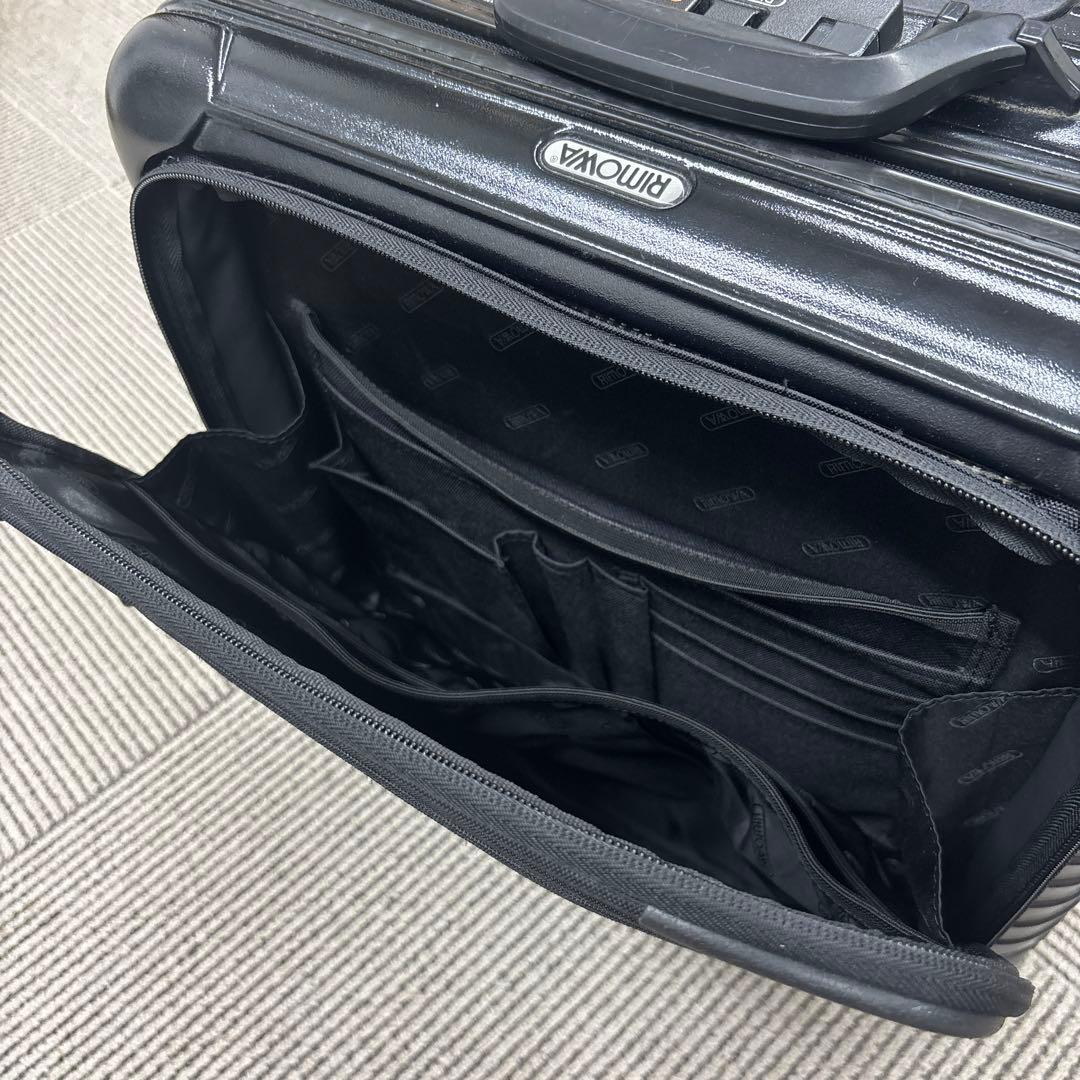 RIMOWA ビジネストロリー　【ボレロ】　キャリーカート　リベット周り割れあり