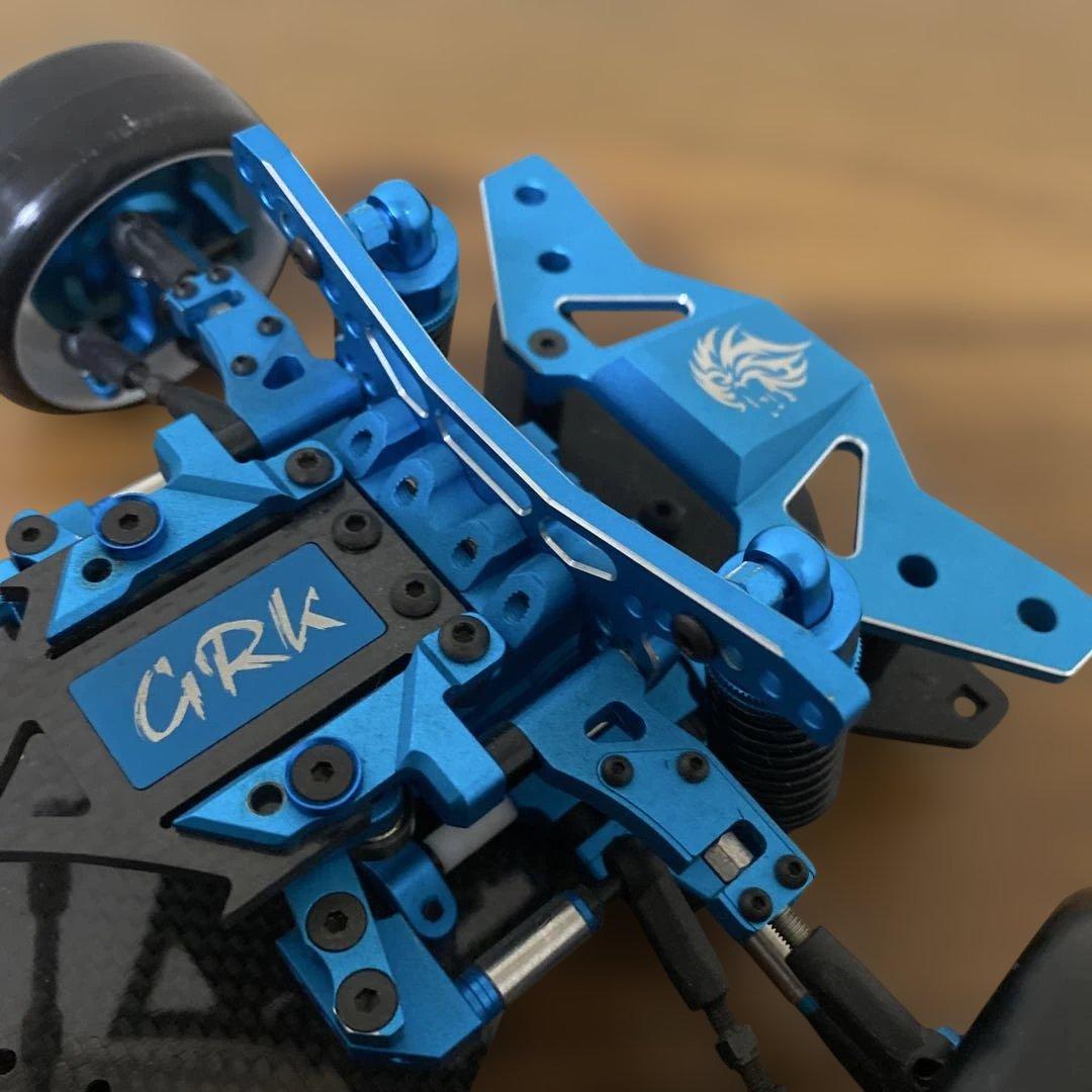 R3house URK カーボンシャーシ ラジコンgrk3希少ライトブルー