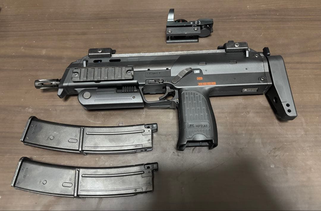 東京マルイ　GBB MP7A1 BK ガスブロ