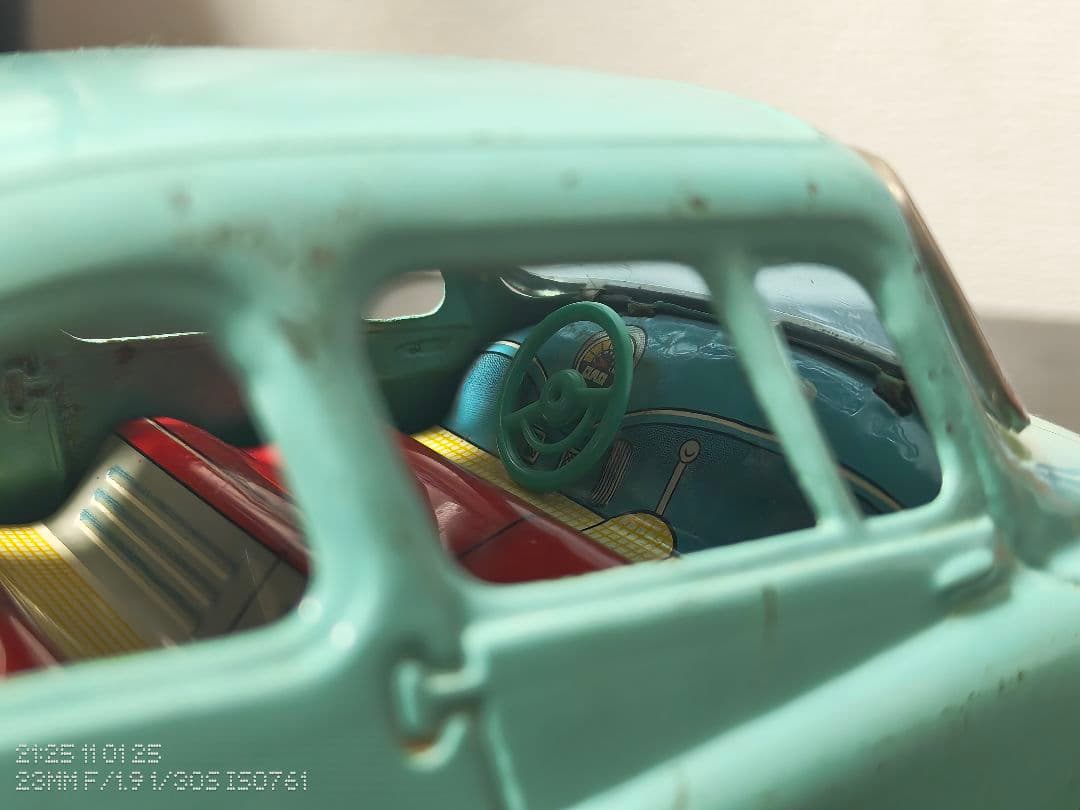 BANDAI　バンダイ　SUBARU　スバル360　左ハンドル　ブリキ　箱なし