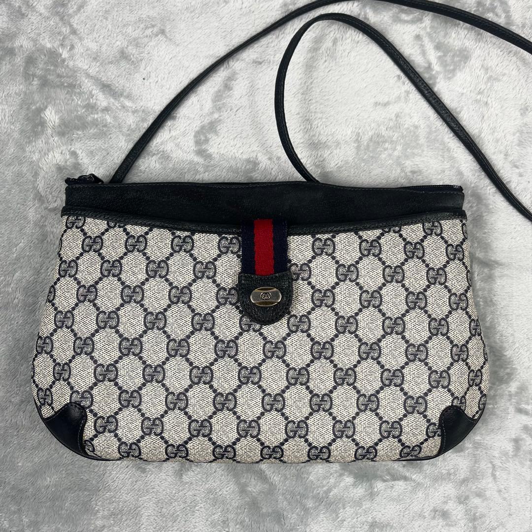 Gucci グッチ ショルダーバッグ 斜め掛け◎ GG ネイビー シェリーライン