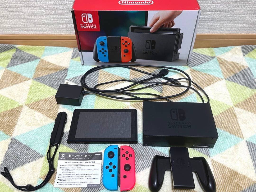 Nintendo Switch 本体 ネオンブルー/ネオンレッド※箱付き