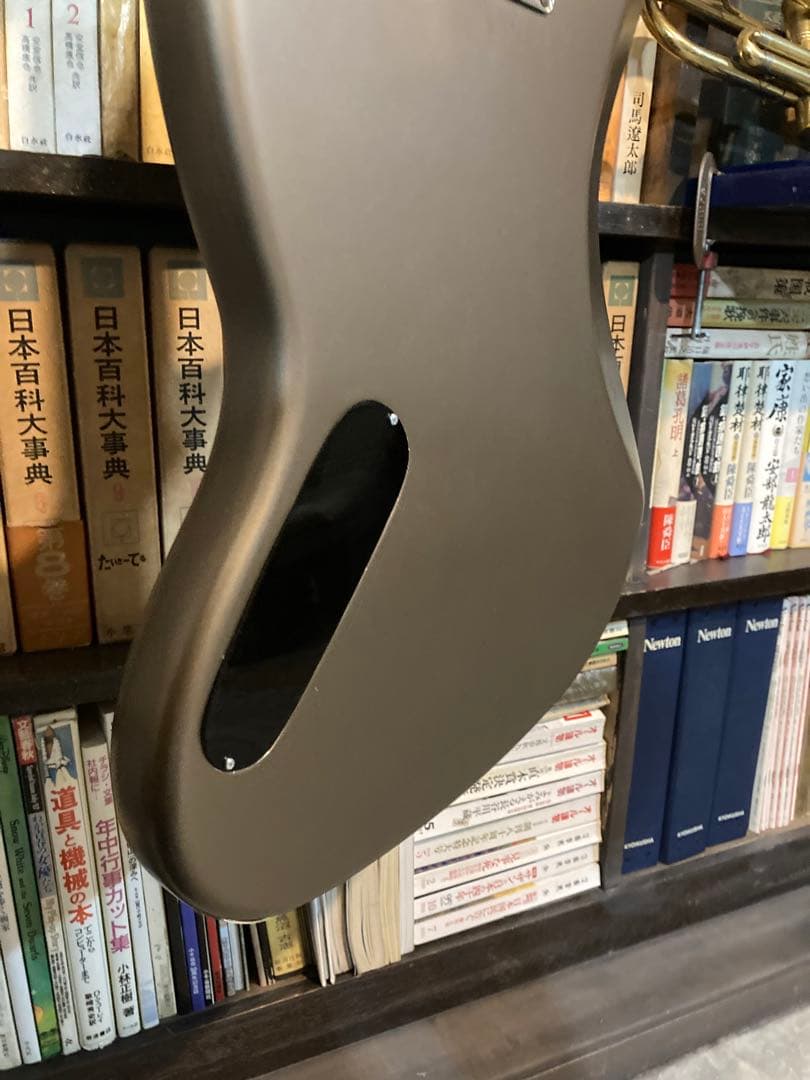 ベース squier by fender jazz bass flea custom