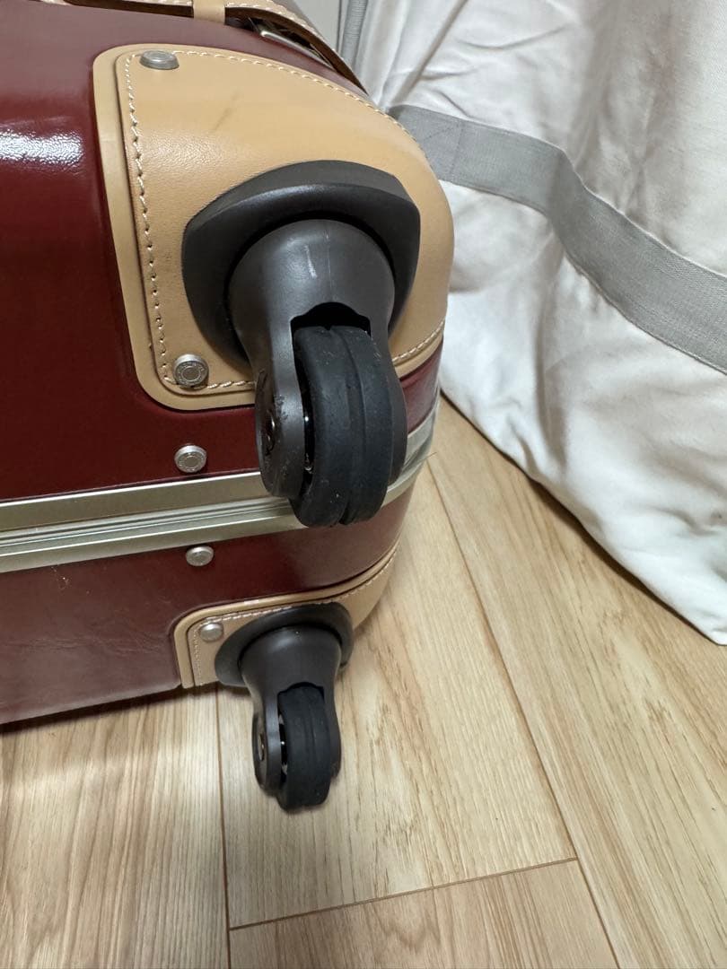 プロテカ ジーニオ