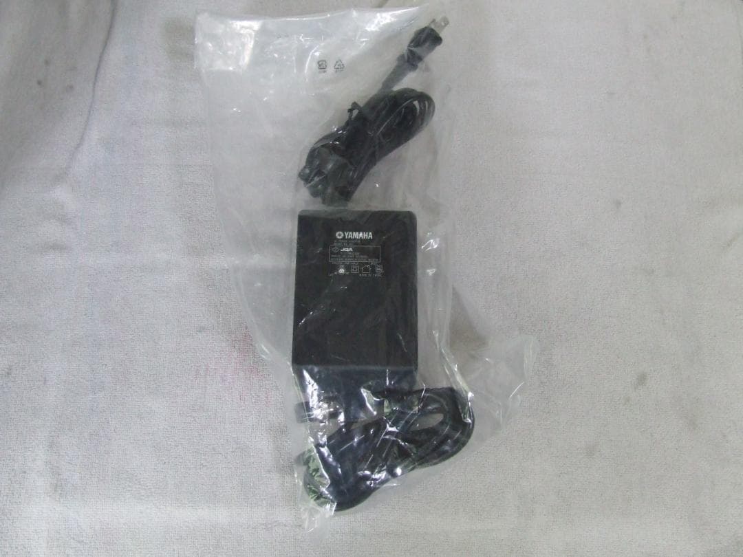 Yamaha MG12/4 アナログミキサー