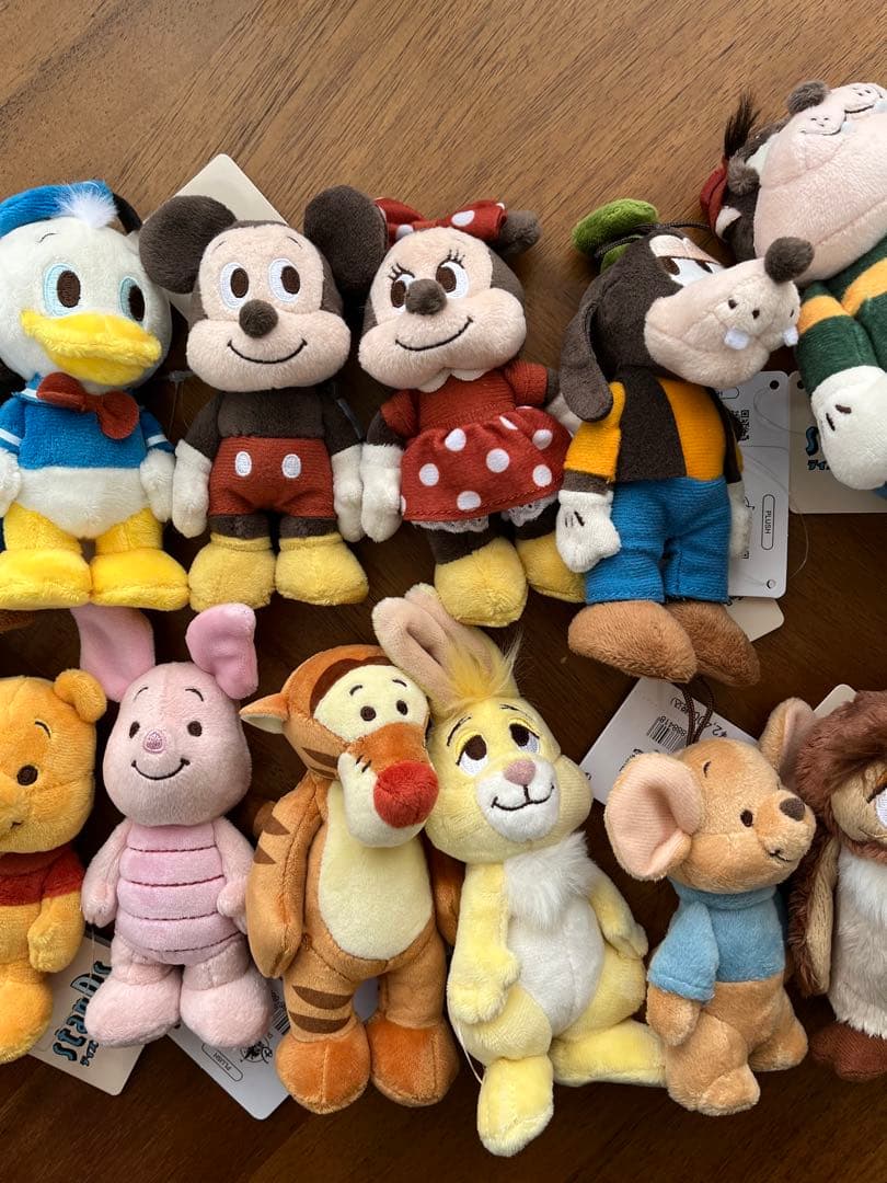 ディズニー　スタンディーズ　ディズニーストア　ぬいぐるみ　コンプリート