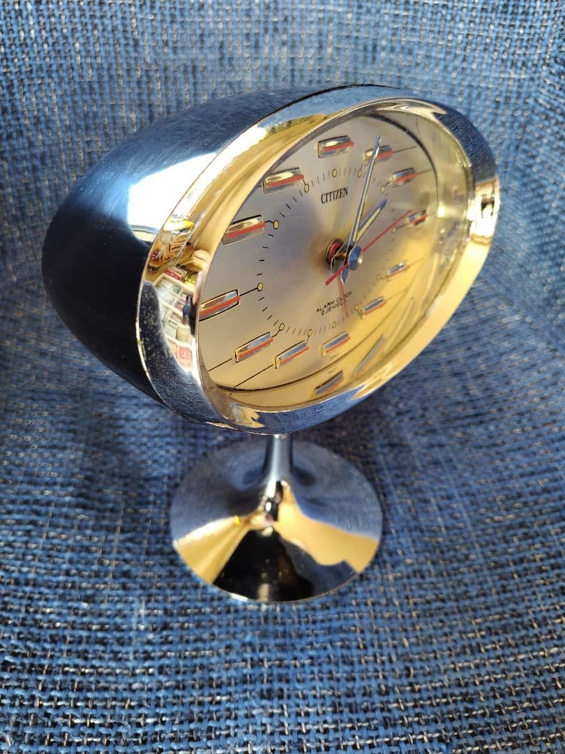 CITIZEN　スペースエイジデザイン置き時計