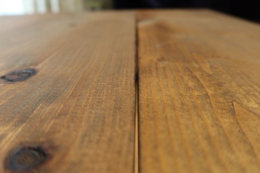 アイアン脚木製テーブル　幅約90cm奥行き約59.5cm高さ約69cm