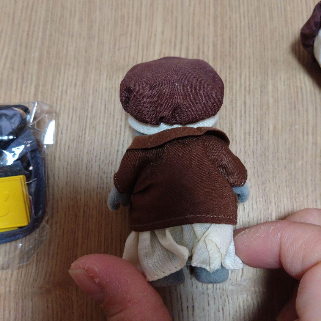 シルバニアファミリー　グレークマのバスの運転手＆車掌さん