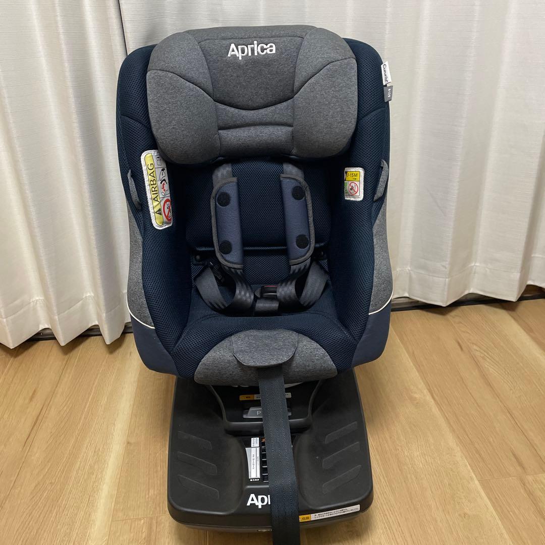 チャイルドシート　クルリラ プラス ネイビーNV【アップリカ(Aprica)】