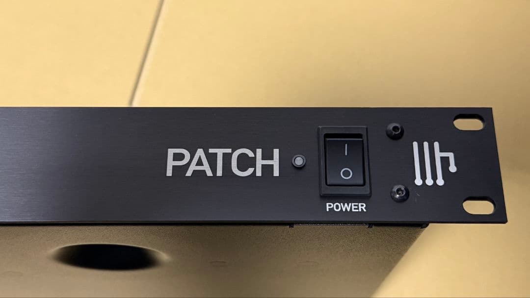 新年大幅値引き！(超美品)FLOCK AUDIO THE PATCH