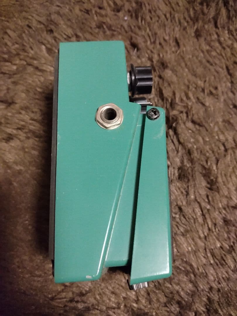 BOSS Tremolo TR-2 トレモロ