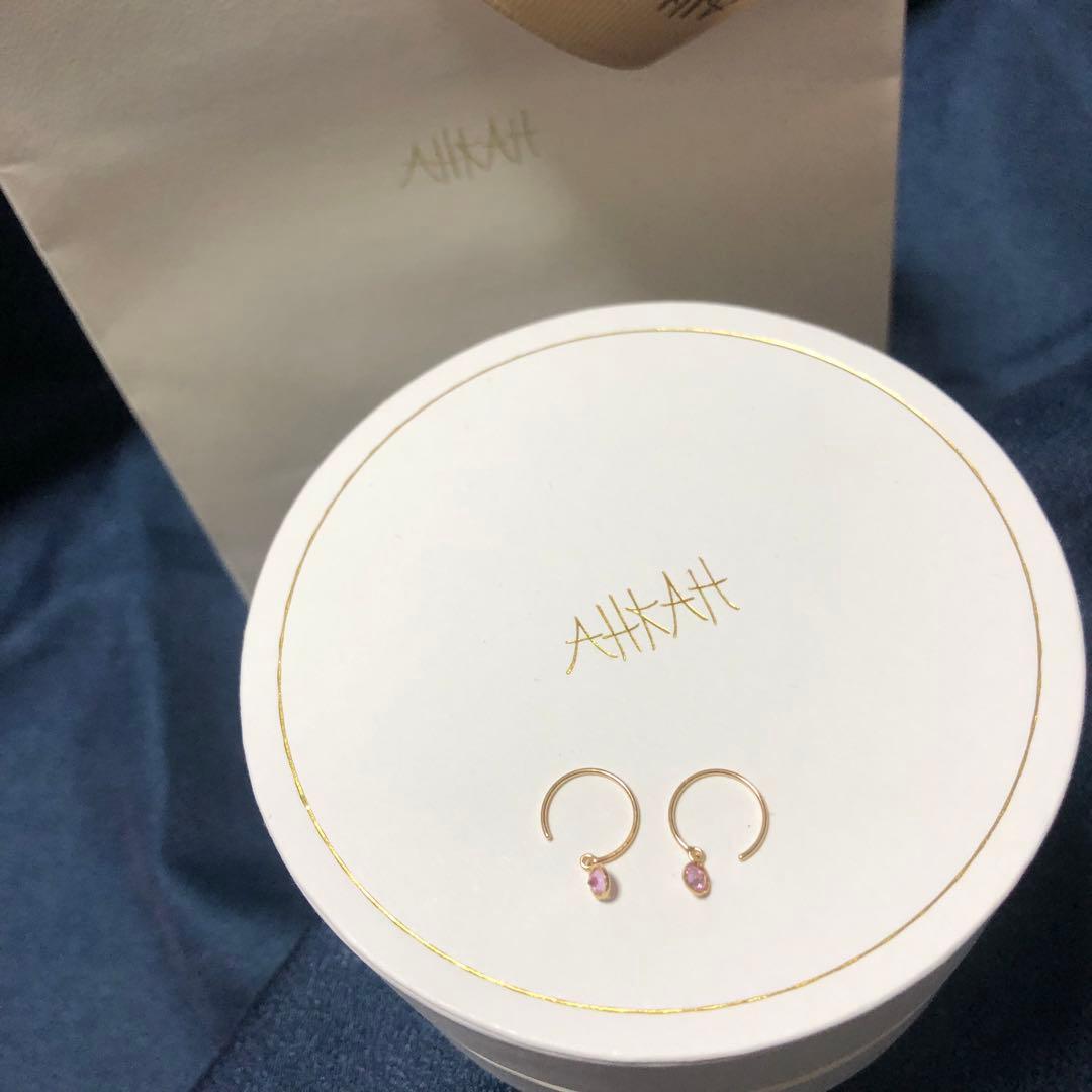 花 AHKAH K18イエローゴールド ピンクサファイアヌーディーピアス