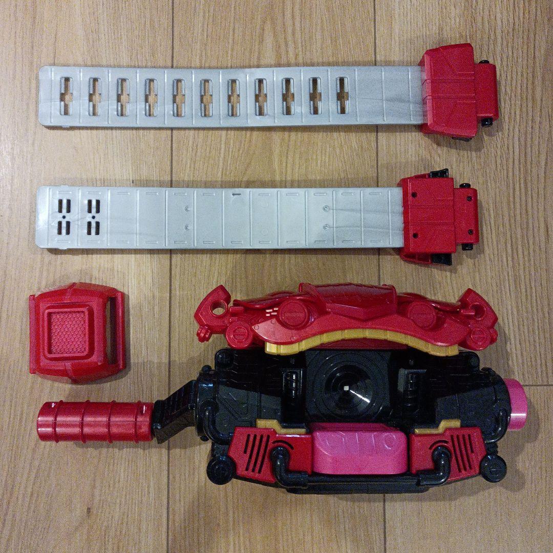 仮面ライダーガヴ　変身ベルトセット