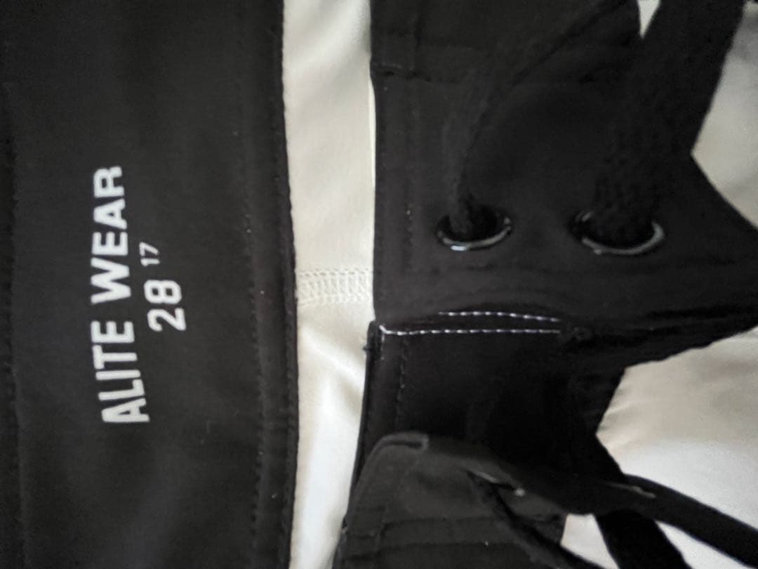 ALITE WEAR サーフパンツ 28インチ　LYFT VEATM