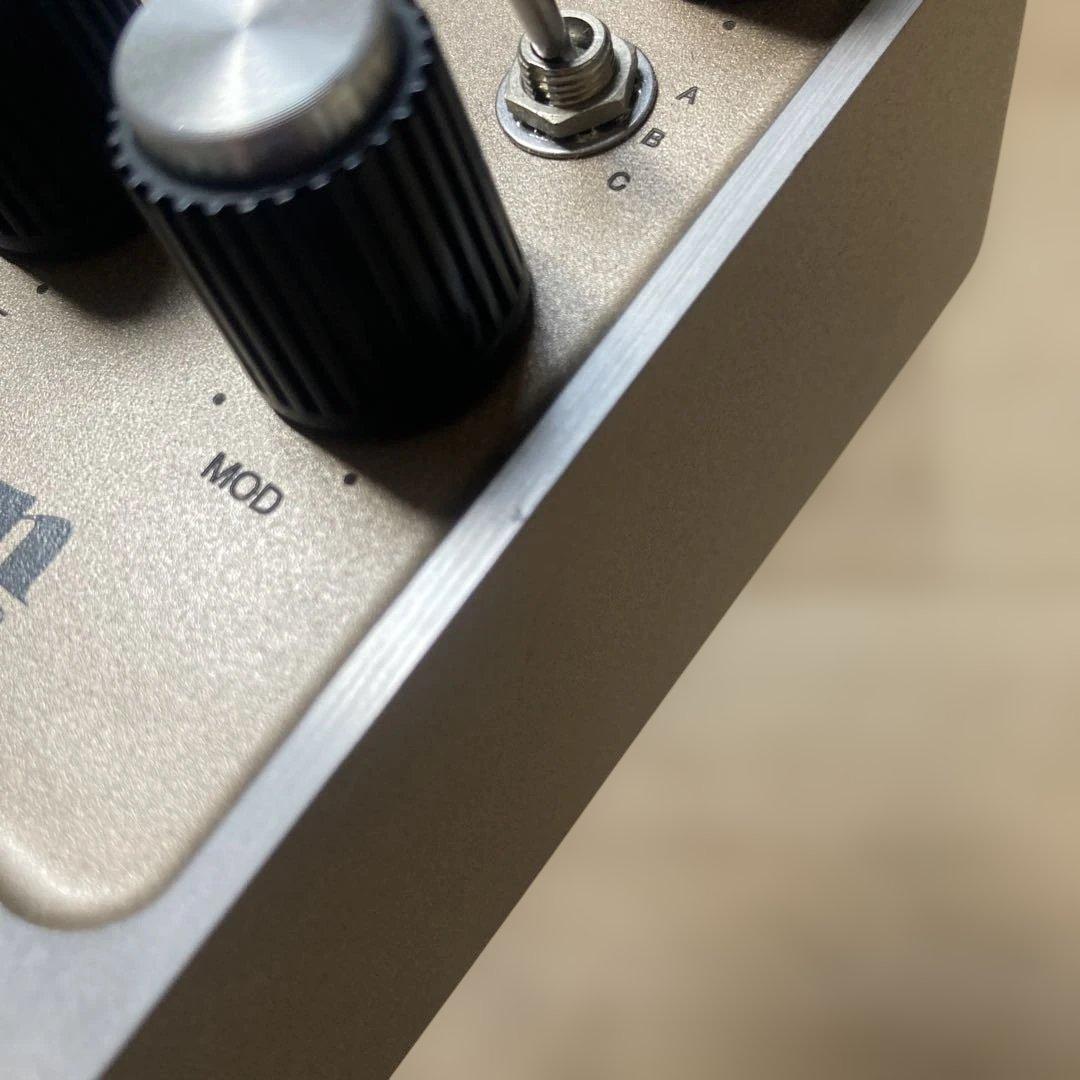 golden REVERBERATOR ギターエフェクター