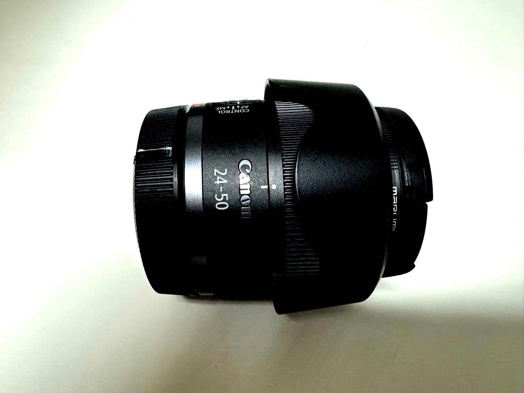 CanonRF24-50mm f4.5-6.3 IS STM フードフィルター付