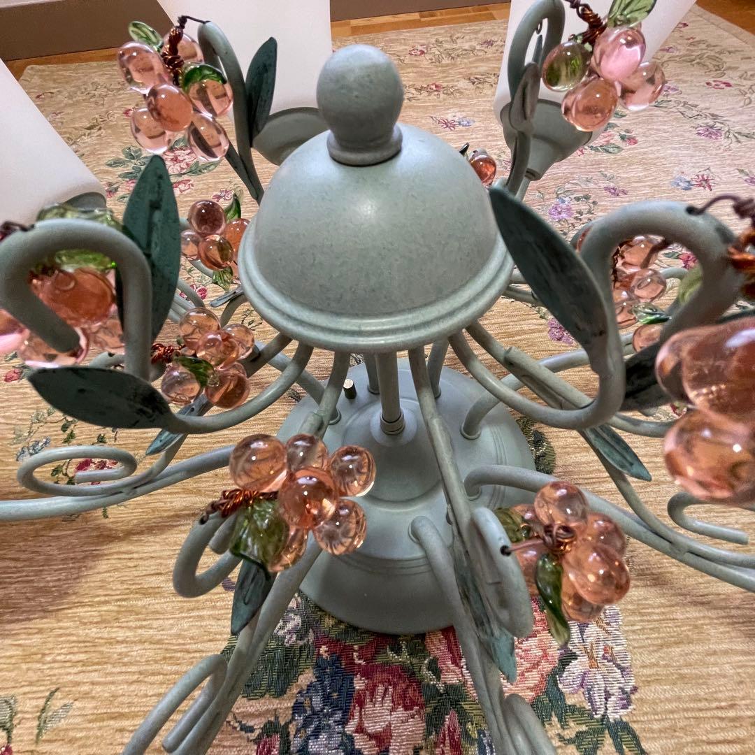 KOIZUMI LEDシャンデリア ピンク　姫部屋インテリア　ガラス細工 8灯