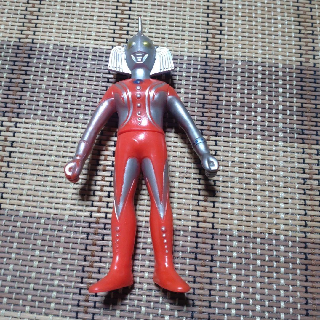 ウルトラマン　キングザウルス　グレートザウルス