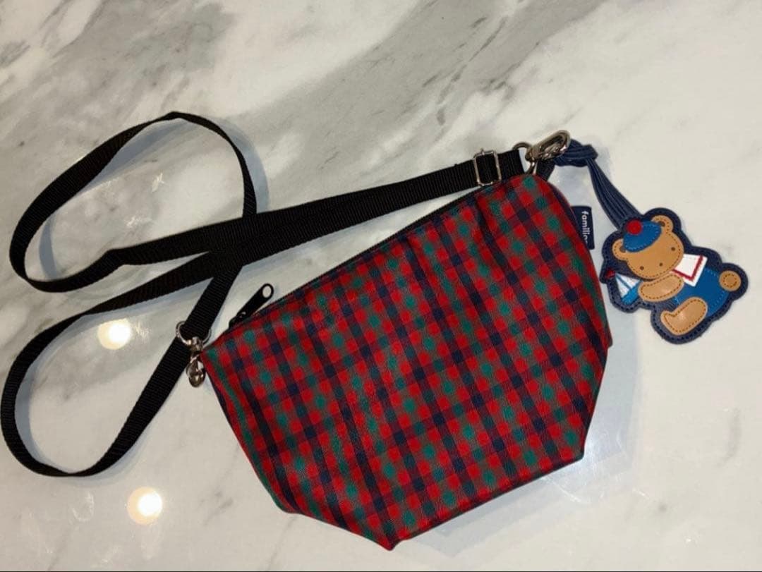 familiar ファミリア舟形ポシェット