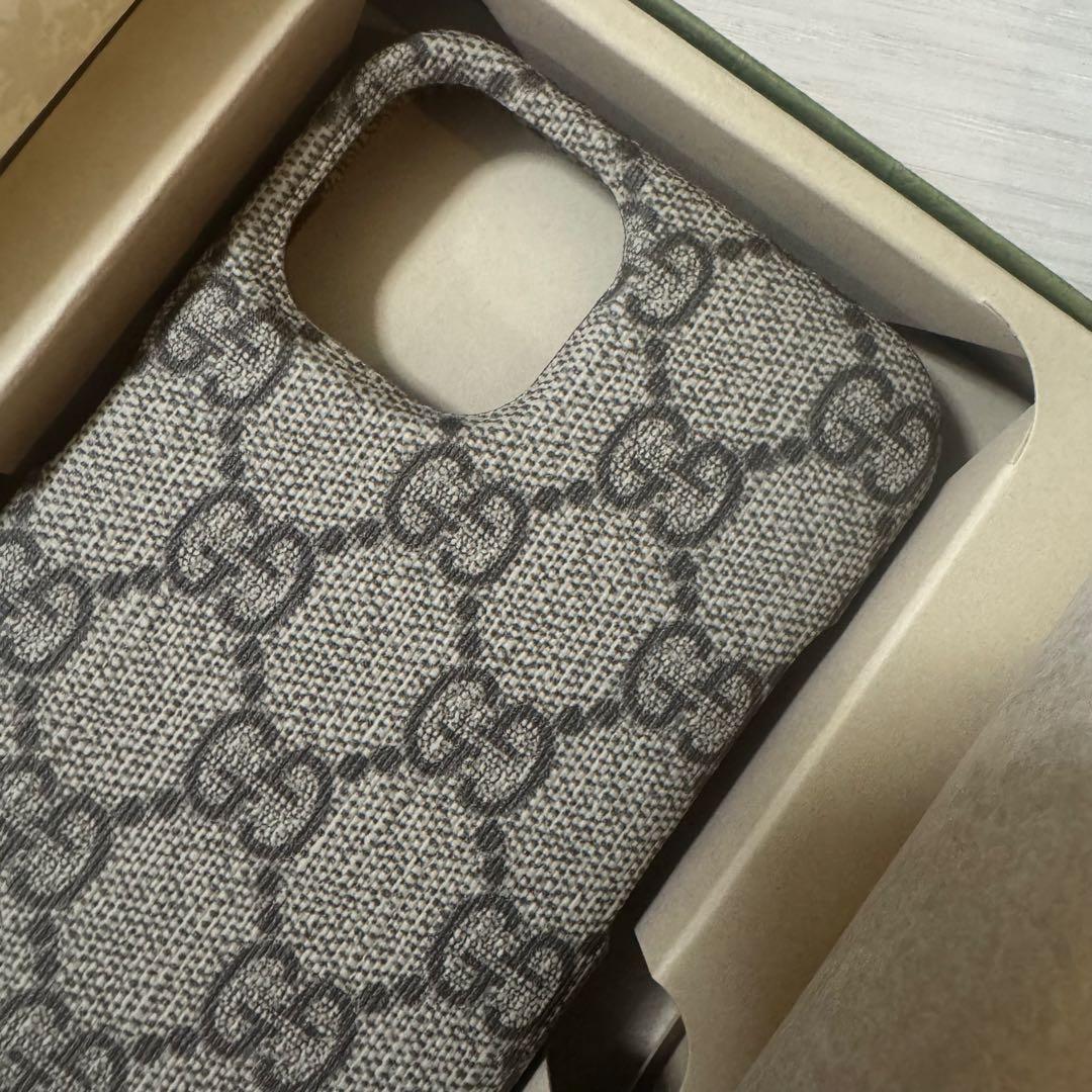 新品未使用 【GUCCI グッチ】オフィディア iPhone 15 ケース