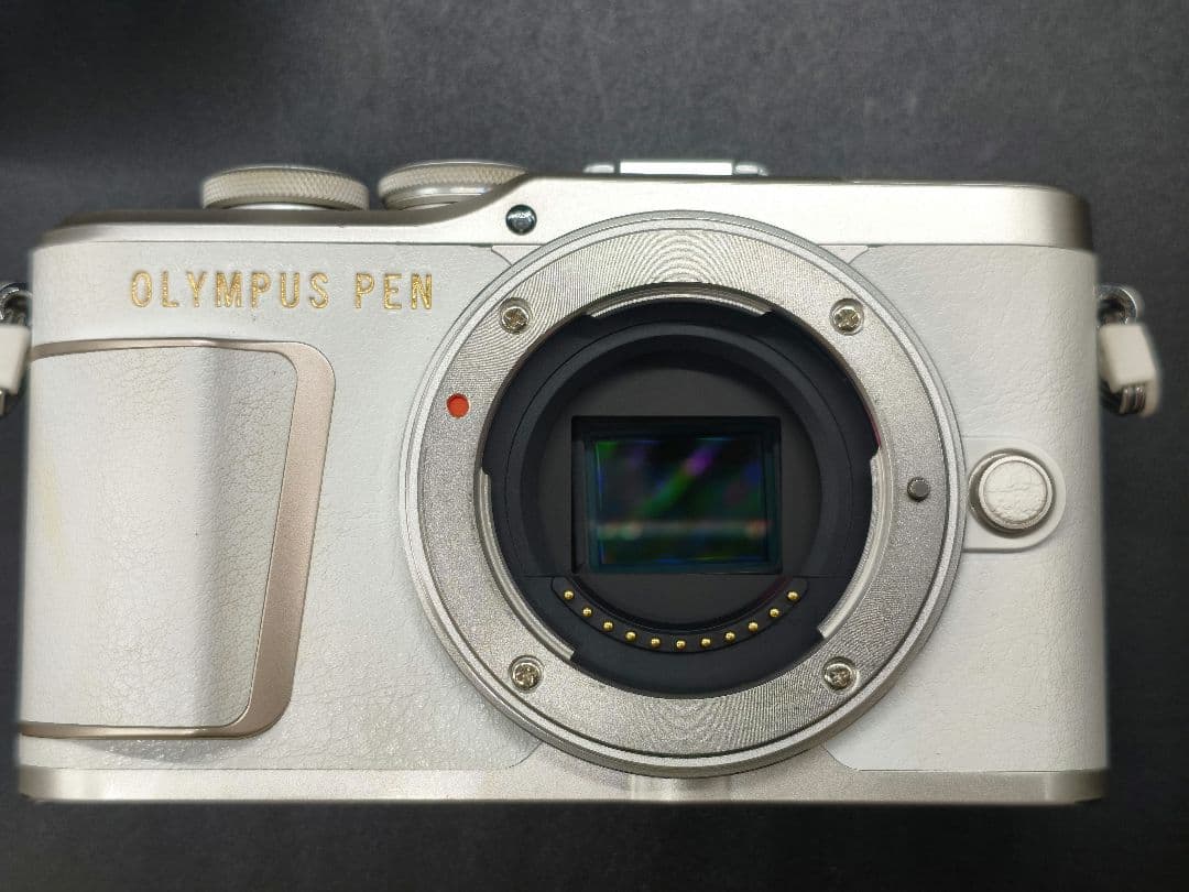OLYMPUS PEN E-PL10 ホワイト　ダブルズームキット