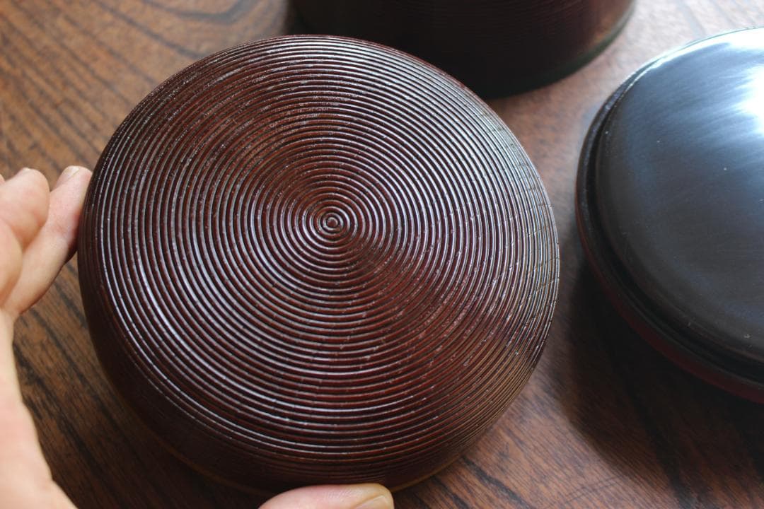 デッドストック！極上千筋糸目に風情ある独楽塗の美しい信玄弁当（検京塗お重弁当箱