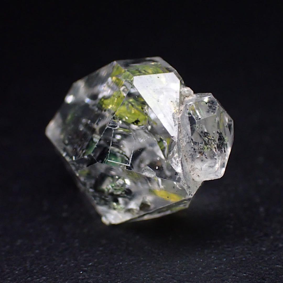 【パキスタン産】オイルインクォーツ