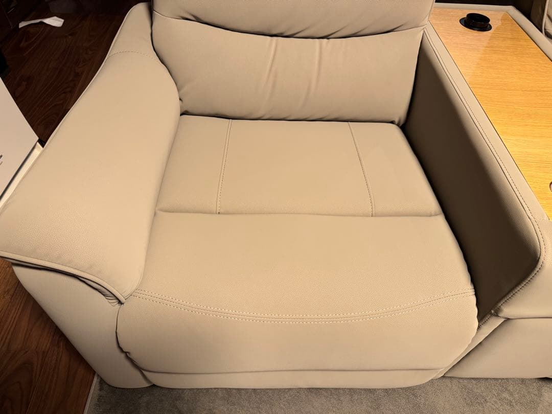 【ニトリ】【2人用】電動ソファ Nビリーバ