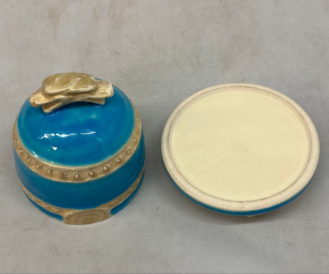 B333b 双竜頭釣鐘 香合　吾唯足知　作者不詳　保存用桐箱付　茶道具　巳年