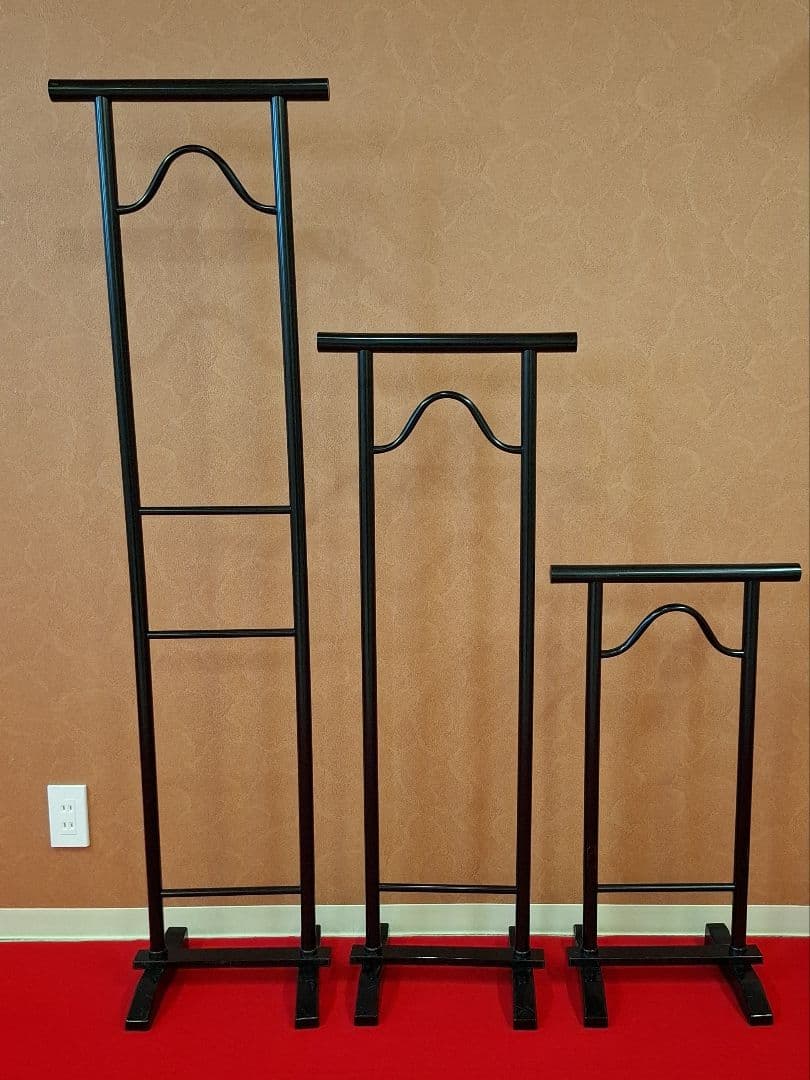 黒い衣桁１本　まとめ買い歓迎！