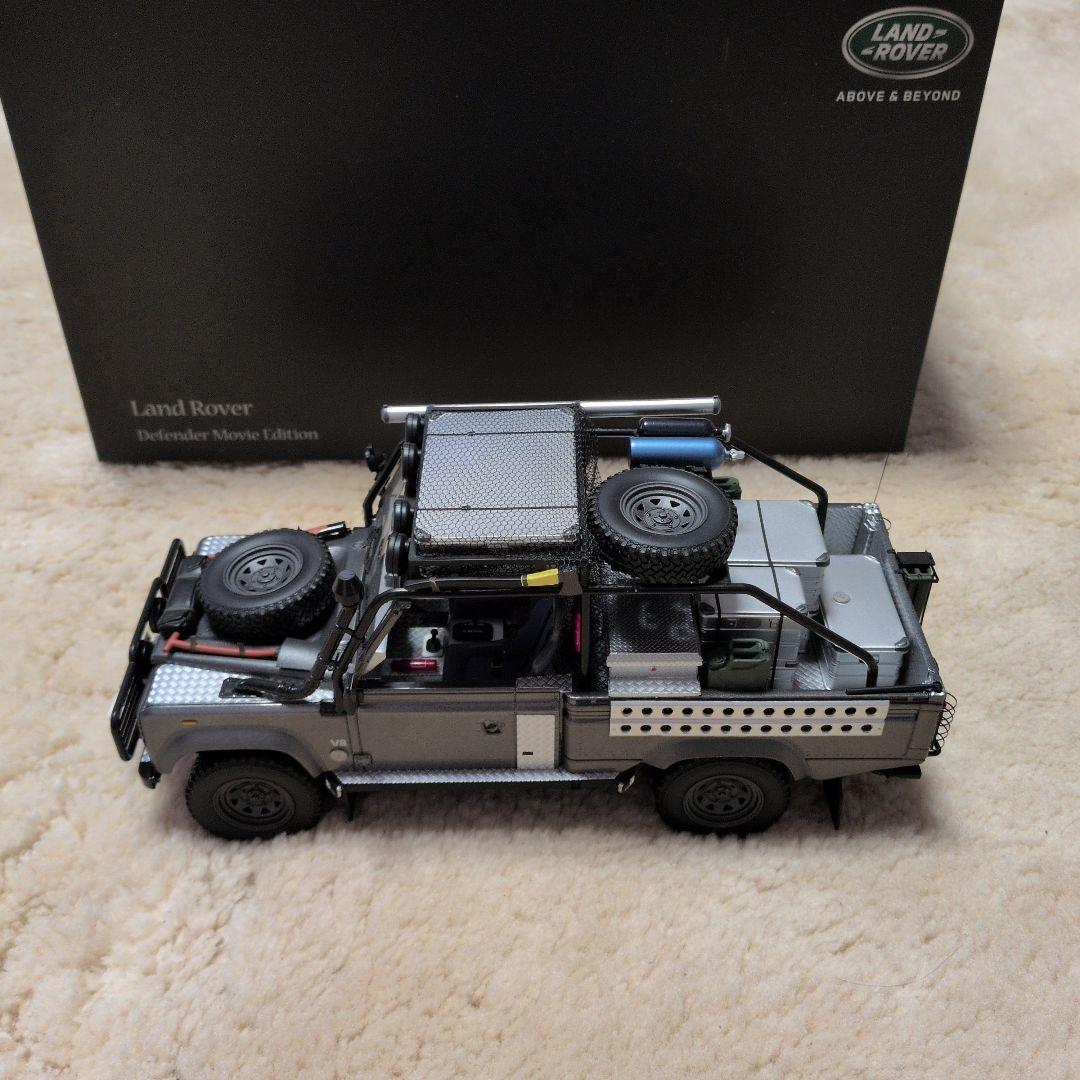 Land Rover Defender Movie Edition ミニカー