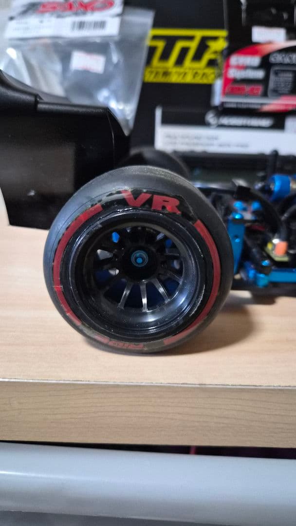 最終値下　再出品　タミヤ TRF104 オプション多数　M17セット