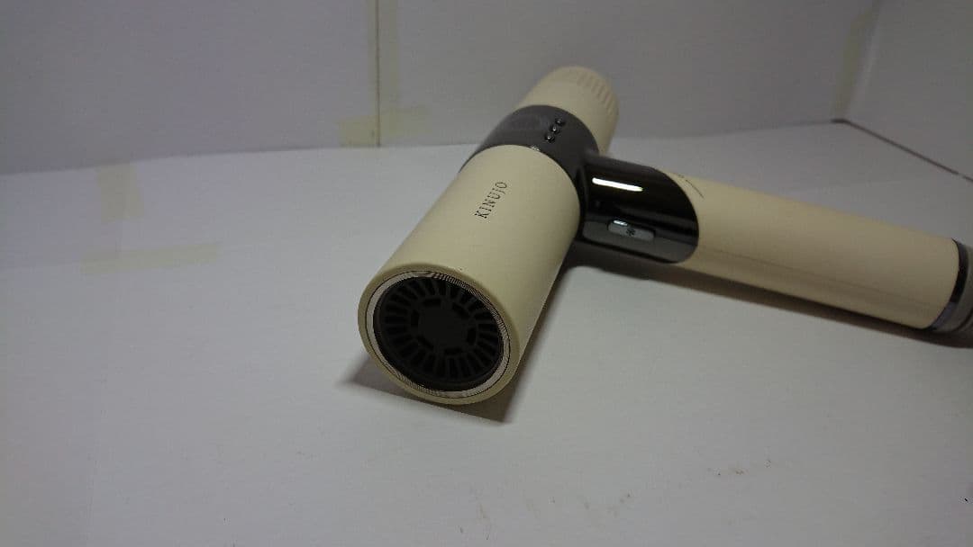 早い者勝ち！KINUJO 絹女 キヌージョ ヘアドライヤー 箱あり 説明書あり