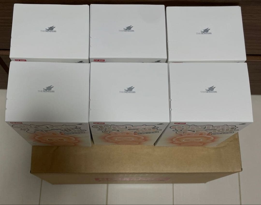 最終値下げPOPMART Big into Energy 6箱 ラブブ