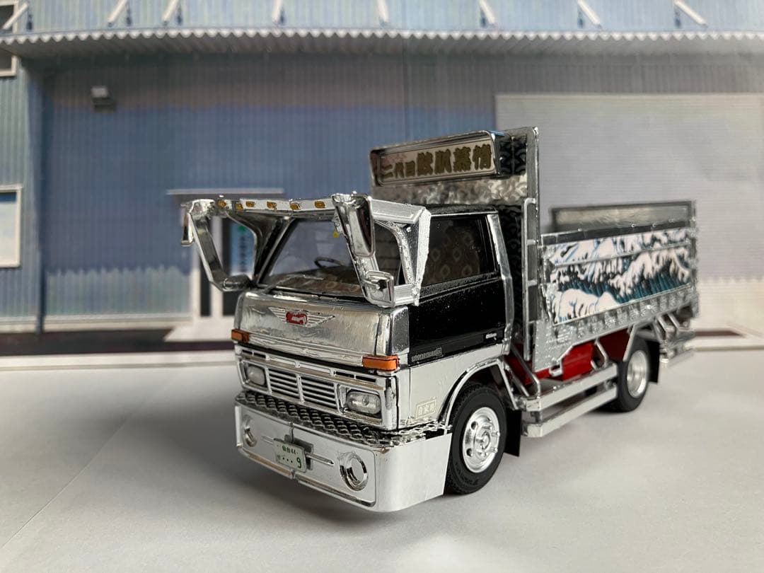 デコトラプラモデル　フジミ1/32改造完成品