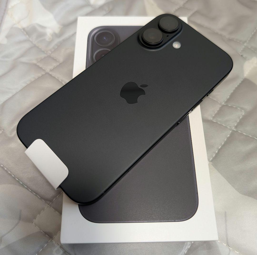 【極美品】【即日発送】iPhone 16 128GB ブラック【残債無し】