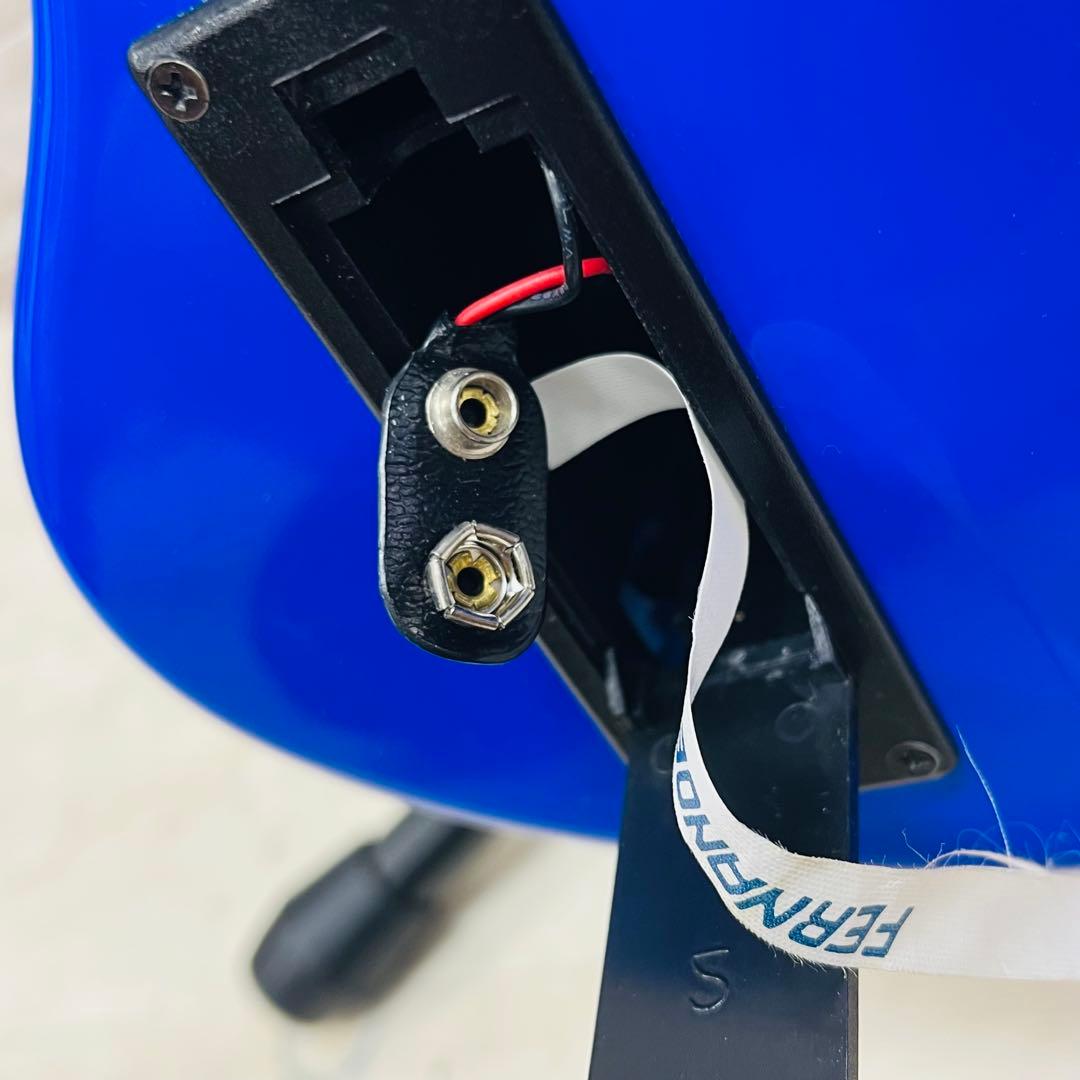 美品 Fernandes フェルナンデス アンプ内蔵ミニギター ZO-3 ブルー