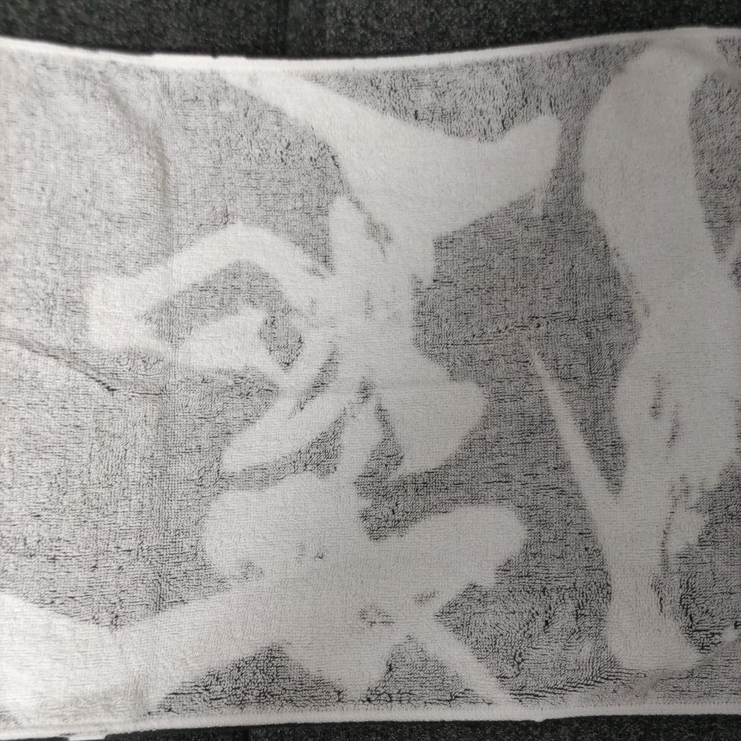 優里　初期レア　ダイナミックロゴタオル　ブラック