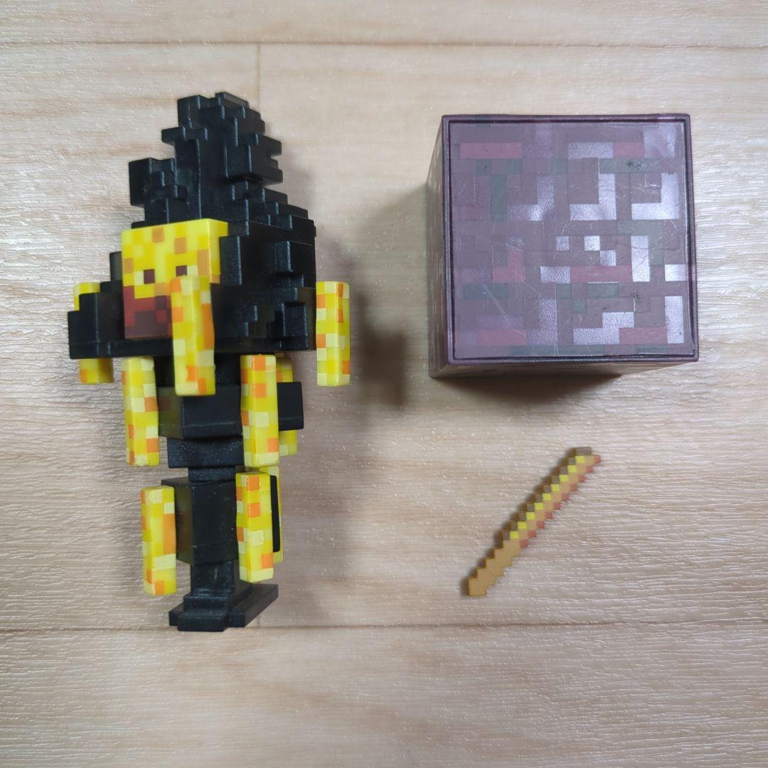 【激レア品】ブレイズ アクションフィギュア マインクラフト マイクラ