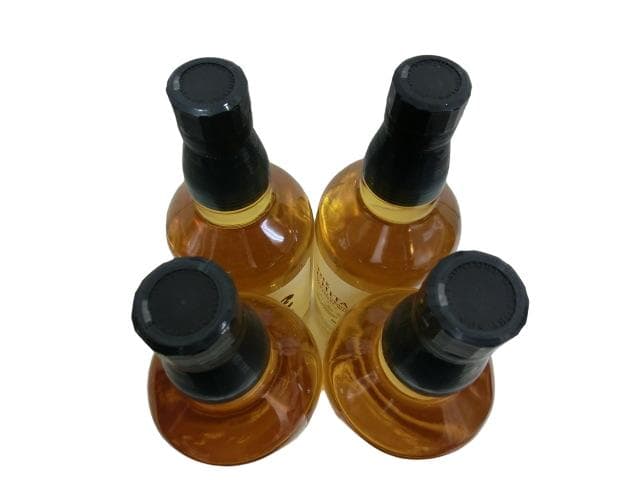 サントリー 知多 ウイスキー 700ml. 4点