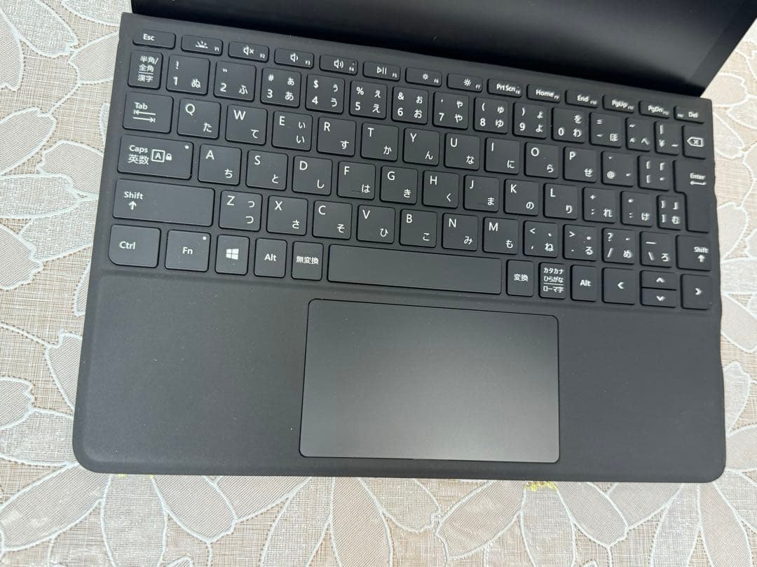 極美品 Surface Go2 キーボード 10.5型 タッチ液晶 タブレット