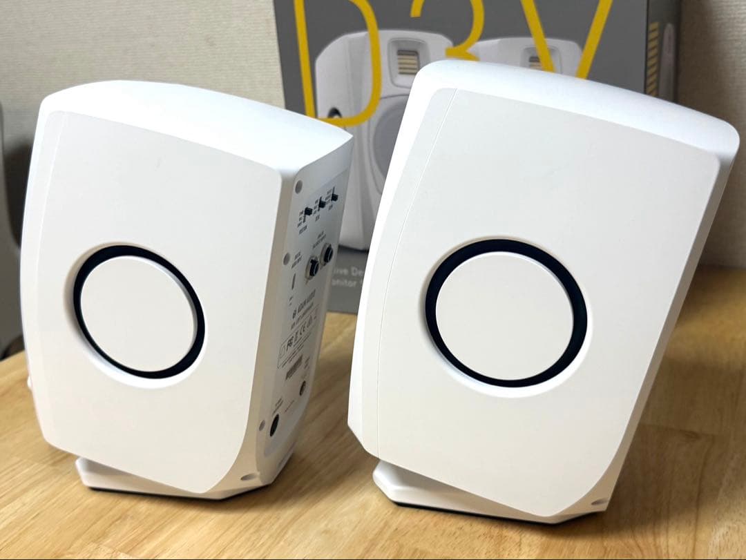 ADAM AUDIO D3V White 美品