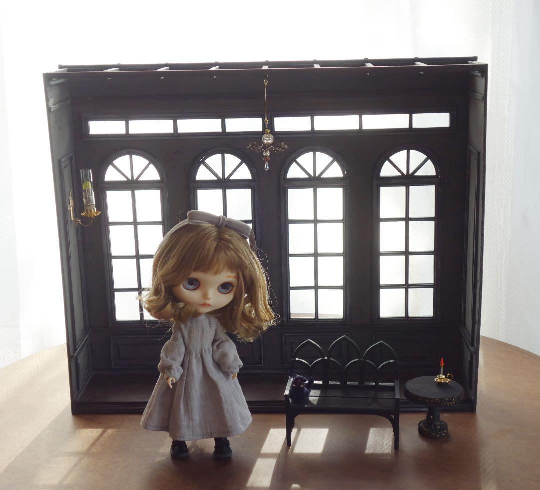 背景ボード　木製ドールハウスNo.3　ゴシック