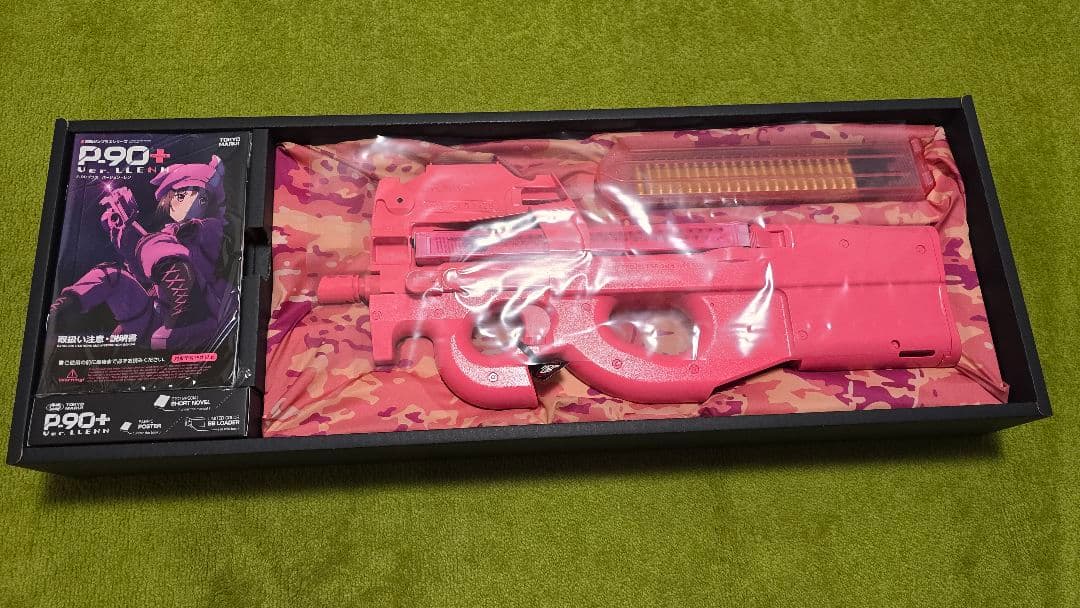 P90+ 電動ガン ピンク色 アニメデザイン