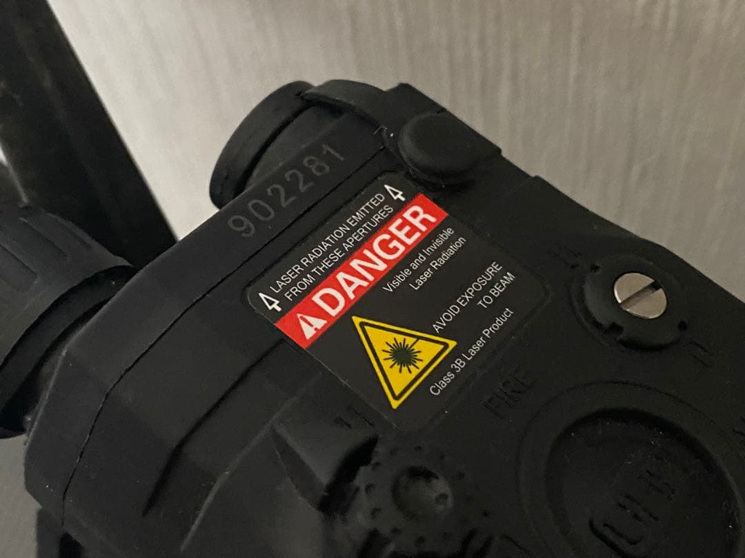 PEQ15LA-5 UHP フラッシュライト 同時点灯&IR M4 20mm