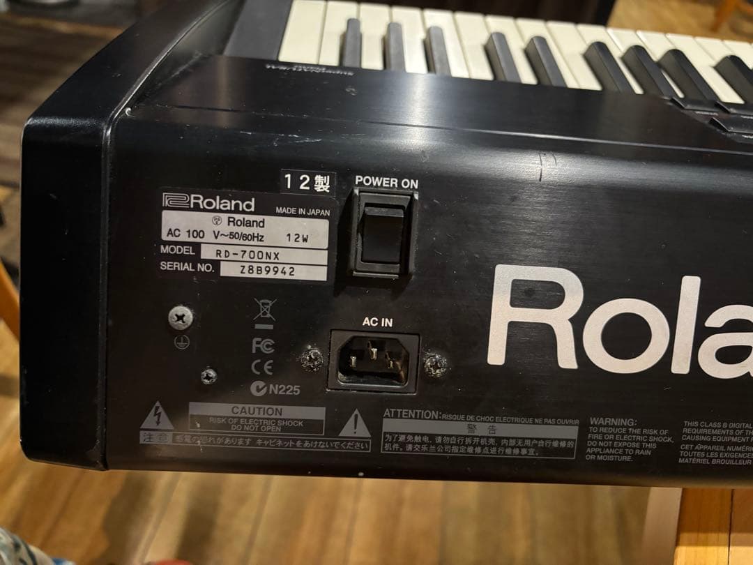 [takuoppo] 美品　Roland RD-700NX デジタルピアノ